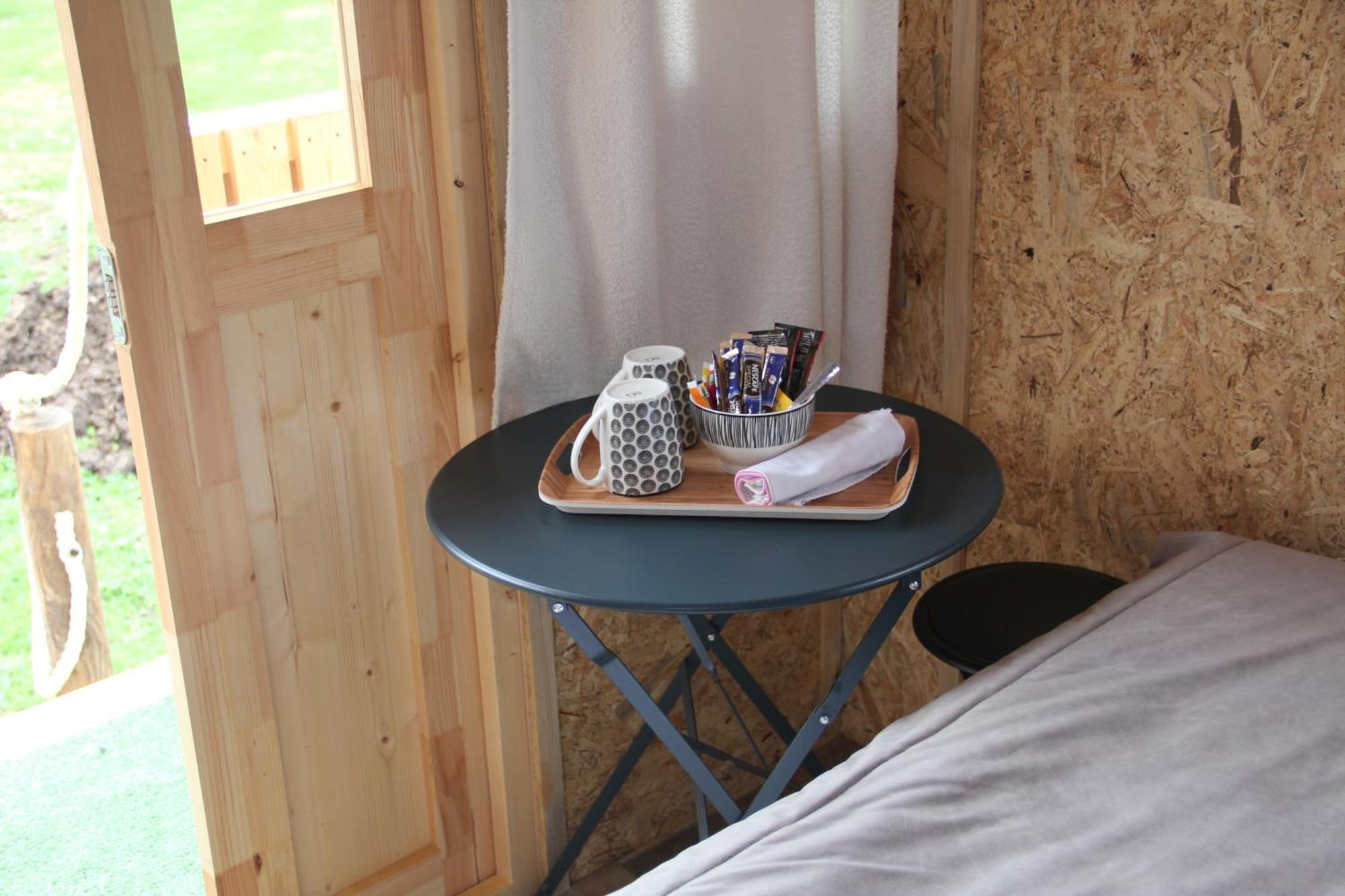 Logis Du Grand Pin Apartman Saint-Martin-des-Entrées Kültér fotó