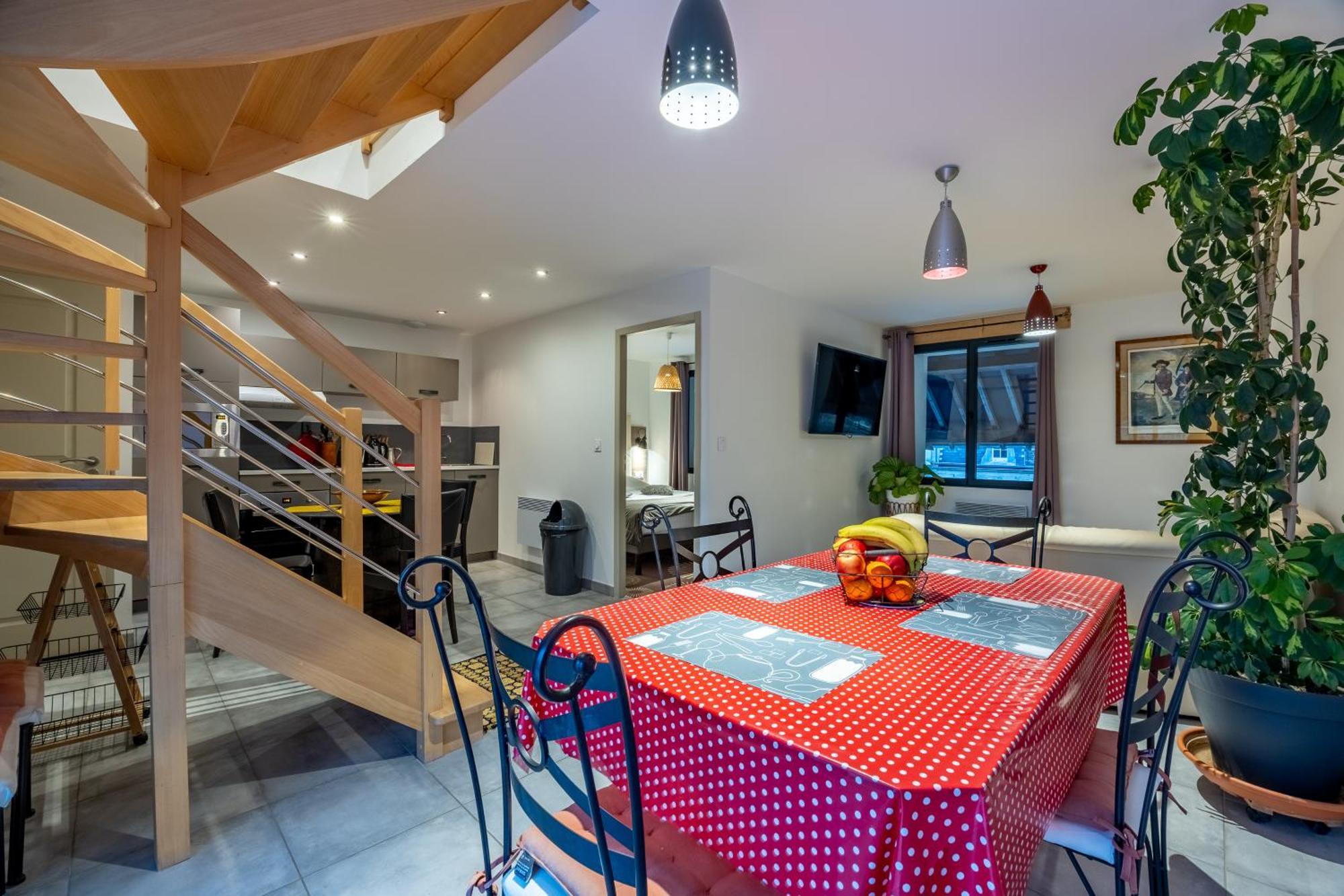 Logis Du Grand Pin Apartman Saint-Martin-des-Entrées Kültér fotó
