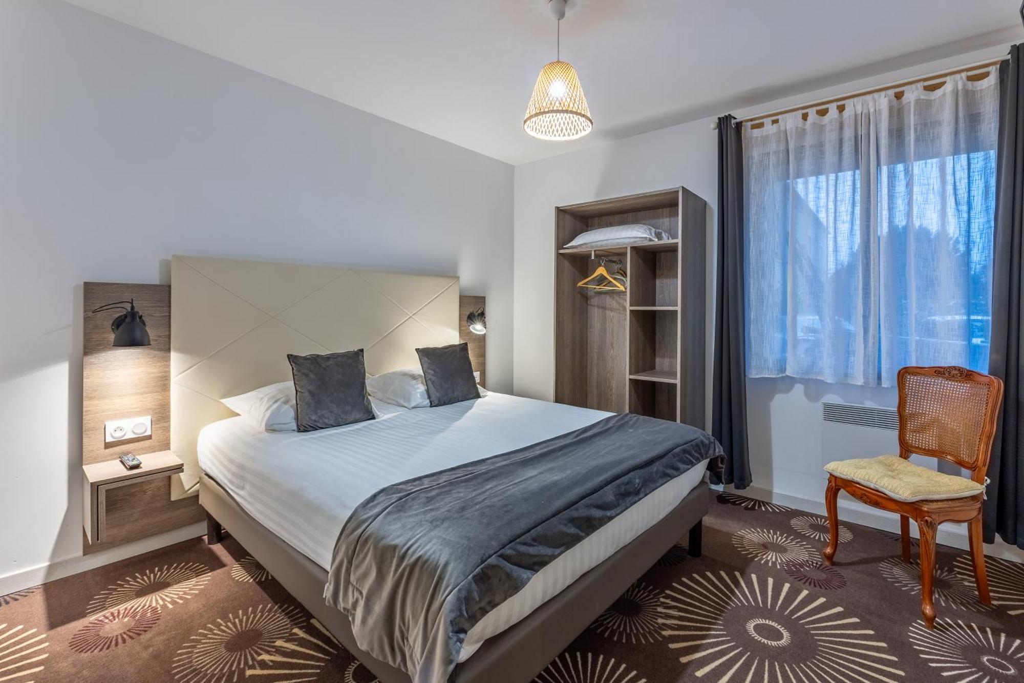Logis Du Grand Pin Apartman Saint-Martin-des-Entrées Kültér fotó