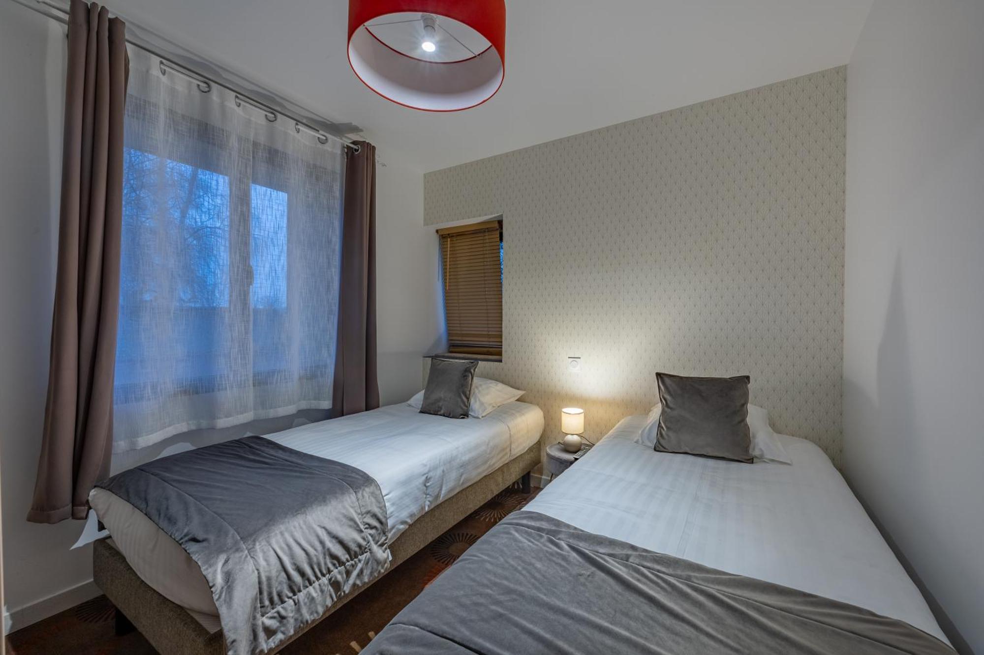 Logis Du Grand Pin Apartman Saint-Martin-des-Entrées Kültér fotó