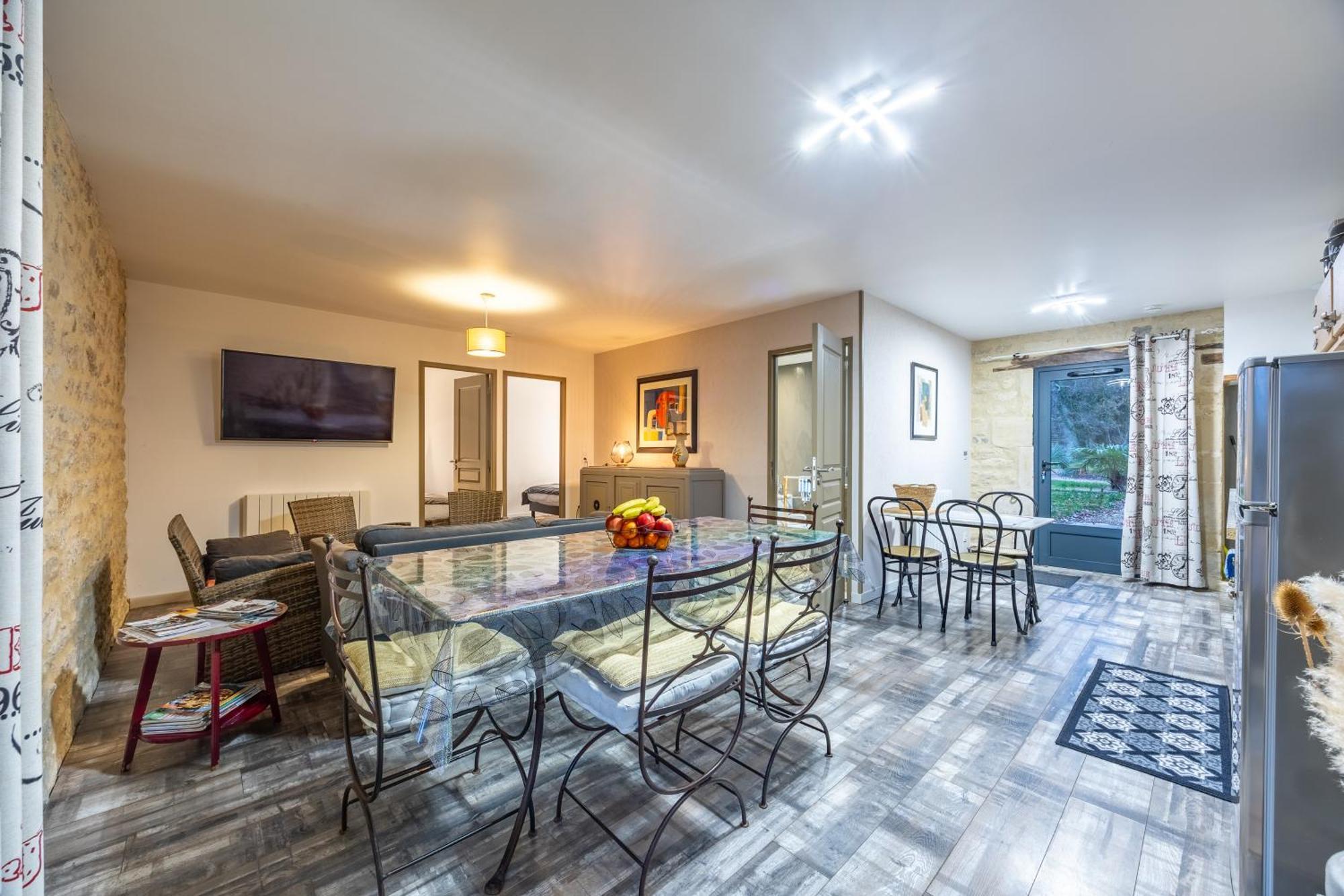 Logis Du Grand Pin Apartman Saint-Martin-des-Entrées Kültér fotó