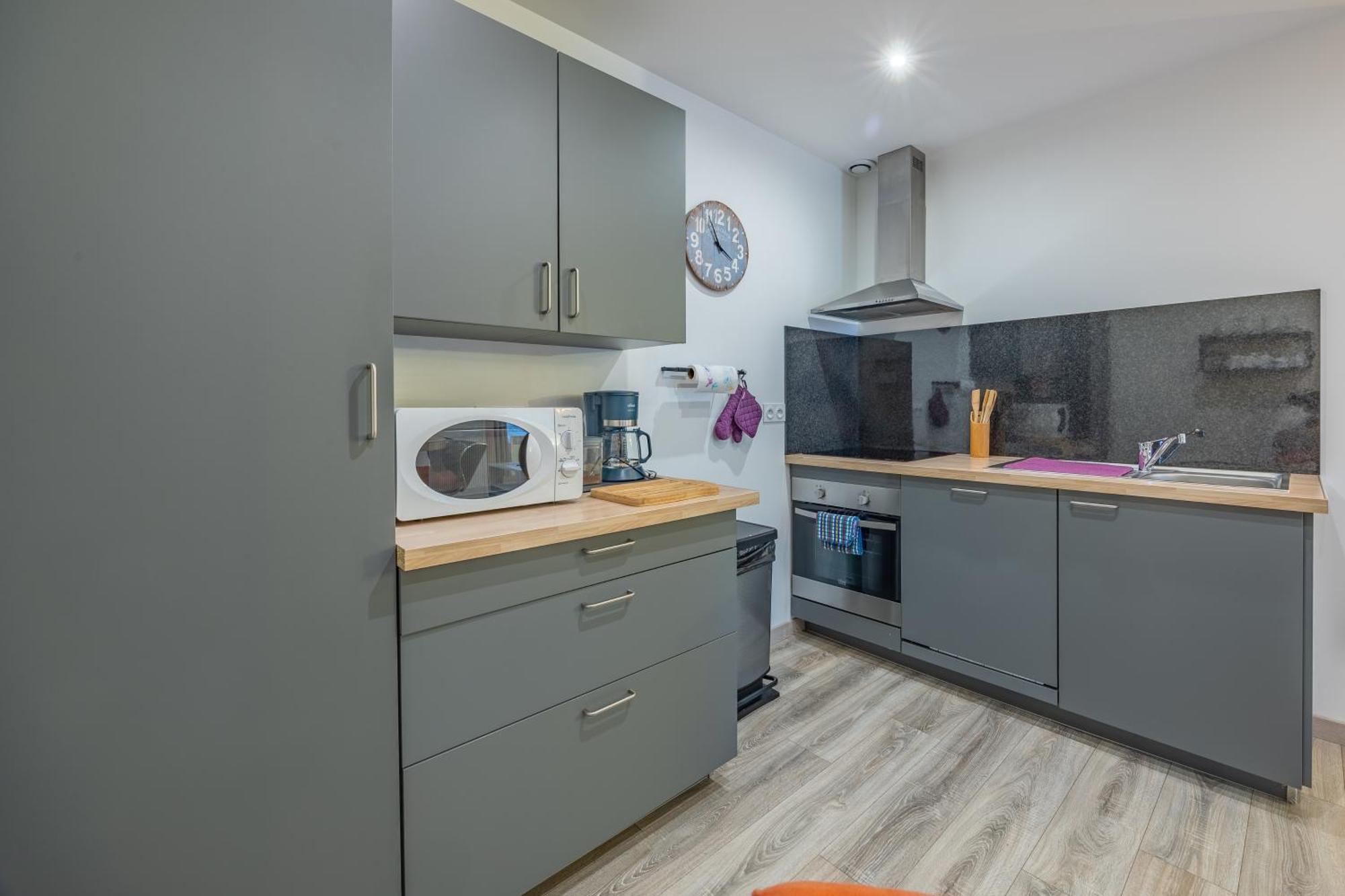 Logis Du Grand Pin Apartman Saint-Martin-des-Entrées Kültér fotó